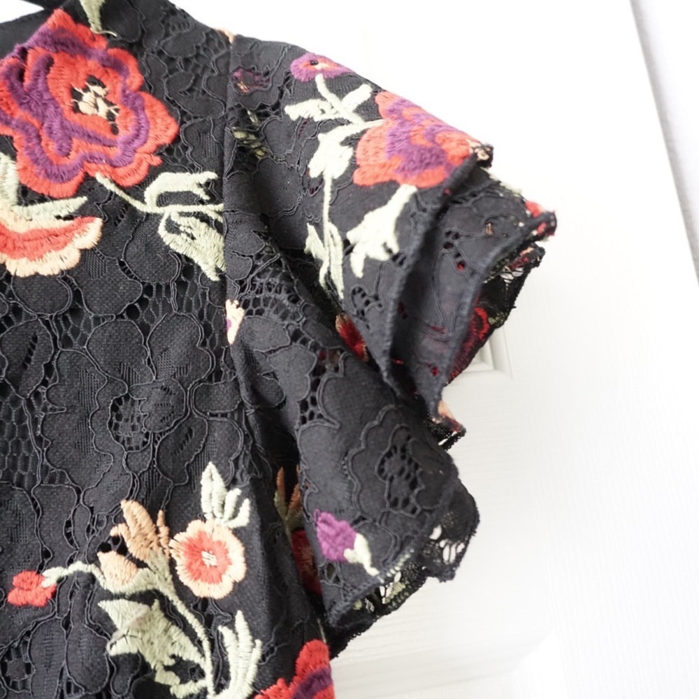 NWT Eva Franco Lotus Floral Embroidered lace dress - Picture 7 of 8